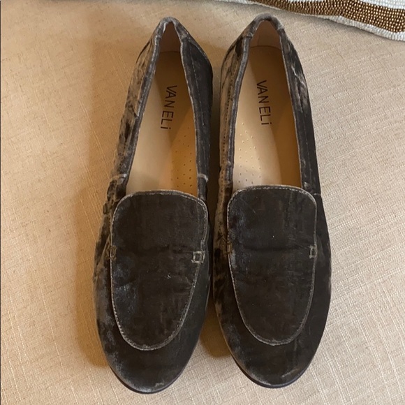 Van Eli Velvet Shoes - Picture 6 of 6